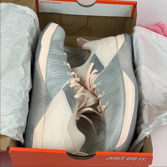 Nike Metcon Flyknit 3 - Picture 7 of 11